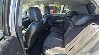 2019 Chevrolet Trax LT   - Photo 8 - Lakeport, CA 95453-5619