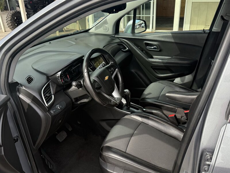 2019 Chevrolet Trax LT - Photo 6 - Lakeport, CA 95453-5619
