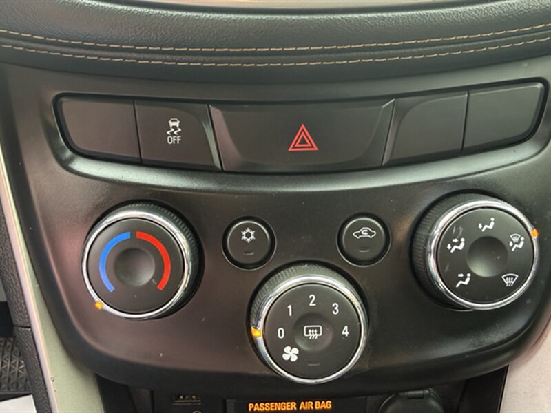 2019 Chevrolet Trax LT - Photo 11 - Lakeport, CA 95453-5619
