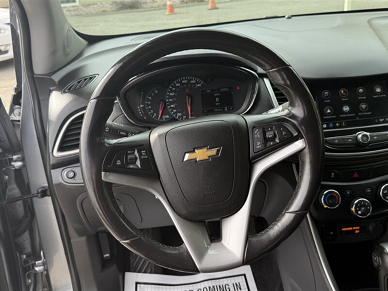 2019 Chevrolet Trax LT - Photo 8 - Lakeport, CA 95453-5619