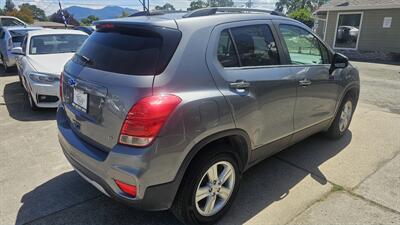 2019 Chevrolet Trax LT   - Photo 3 - Lakeport, CA 95453-5619