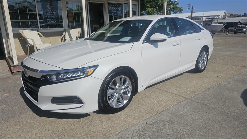 2018 Honda Accord LX - Photo 1 - Lakeport, CA 95453-5619