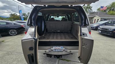 2002 Ford Excursion Limited 4x4 7.3L Diesel   - Photo 9 - Lakeport, CA 95453-5619