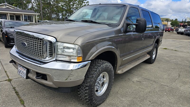 2002 Ford Excursion Limited 4x4 7.3L Diesel   - Photo 1 - Lakeport, CA 95453-5619