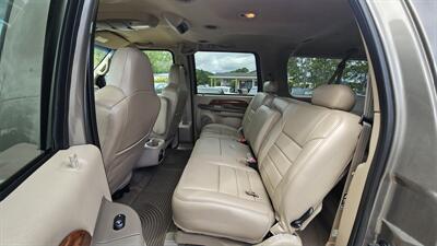 2002 Ford Excursion Limited 4x4 7.3L Diesel   - Photo 11 - Lakeport, CA 95453-5619