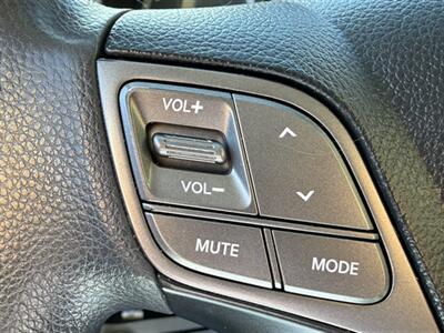 2016 Hyundai SANTA FE Sport 2.4L - Photo 17 - Lakeport, CA 95453-5619