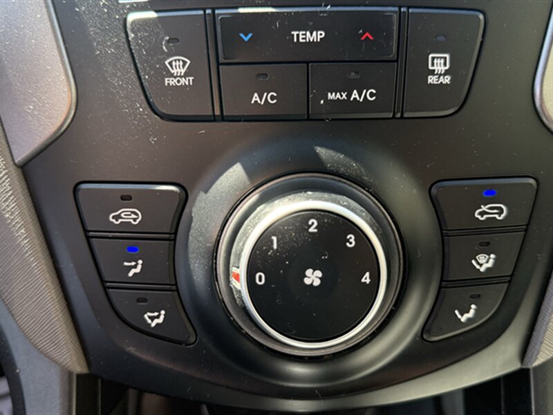 2016 Hyundai SANTA FE Sport 2.4L - Photo 11 - Lakeport, CA 95453-5619