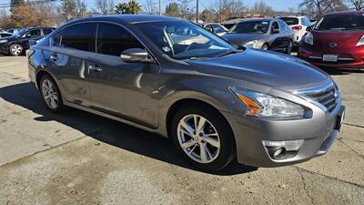 2014 Nissan Altima 2.5 S   - Photo 2 - Lakeport, CA 95453-5619