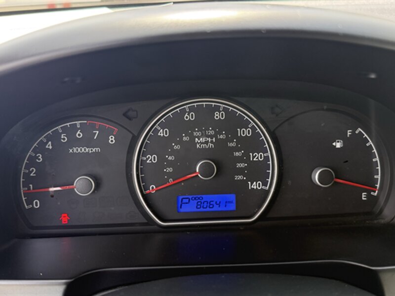 2010 Hyundai ELANTRA Blue - Photo 13 - Lakeport, CA 95453-5619