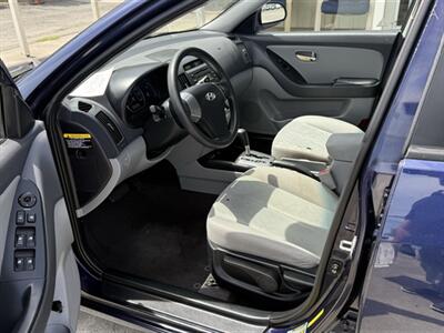 2010 Hyundai ELANTRA Blue - Photo 6 - Lakeport, CA 95453-5619