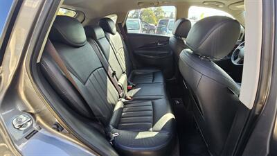 2011 INFINITI EX35   - Photo 6 - Lakeport, CA 95453-5619