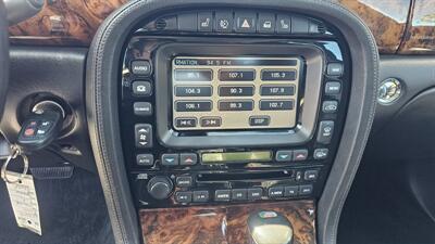 2006 Jaguar XJR   - Photo 15 - Lakeport, CA 95453-5619