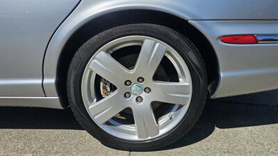 2006 Jaguar XJR   - Photo 12 - Lakeport, CA 95453-5619