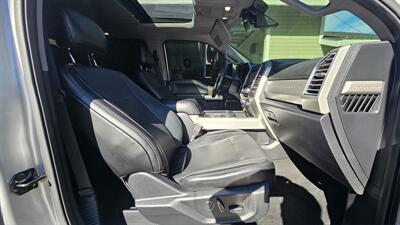 2017 Ford F-250 Super Duty Lariat   - Photo 5 - Lakeport, CA 95453-5619