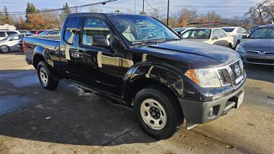 2014 Nissan Frontier S   - Photo 2 - Lakeport, CA 95453-5619