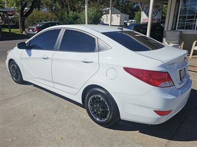 2015 Hyundai ACCENT GLS   - Photo 4 - Lakeport, CA 95453-5619