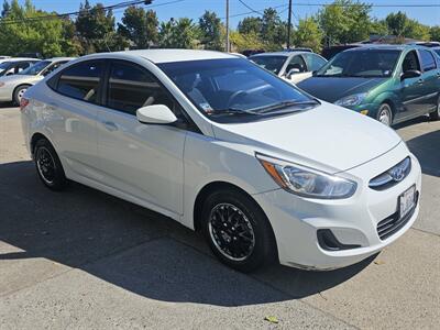 2015 Hyundai ACCENT GLS   - Photo 2 - Lakeport, CA 95453-5619