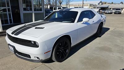 2016 Dodge Challenger SXT   - Photo 1 - Lakeport, CA 95453-5619