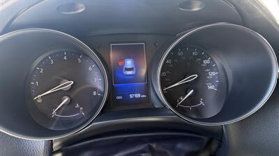 2018 Toyota C-HR XLE - Photo 11 - Lakeport, CA 95453-5619