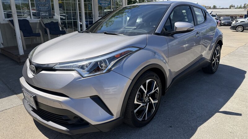 2018 Toyota C-HR XLE  