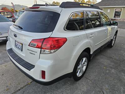 2013 Subaru Outback 3.6R Limited   - Photo 3 - Lakeport, CA 95453-5619