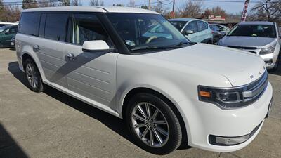 2019 Ford Flex Limited   - Photo 2 - Lakeport, CA 95453-5619