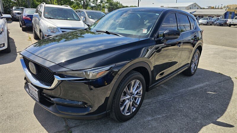 2019 Mazda CX-5 Grand Touring Auto's photo