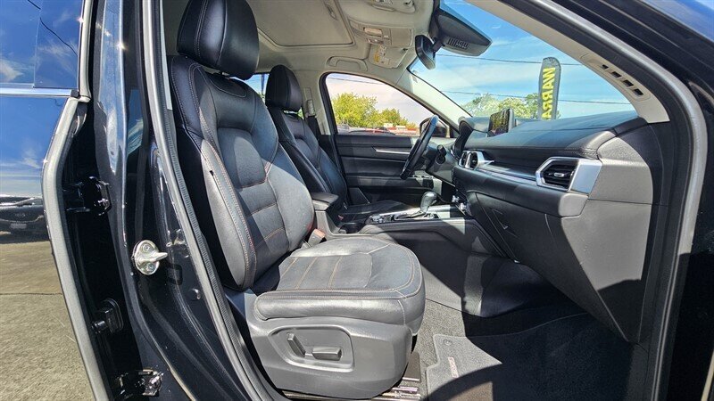 2019 Mazda CX-5 Grand Touring - Photo 5 - Lakeport, CA 95453-5619