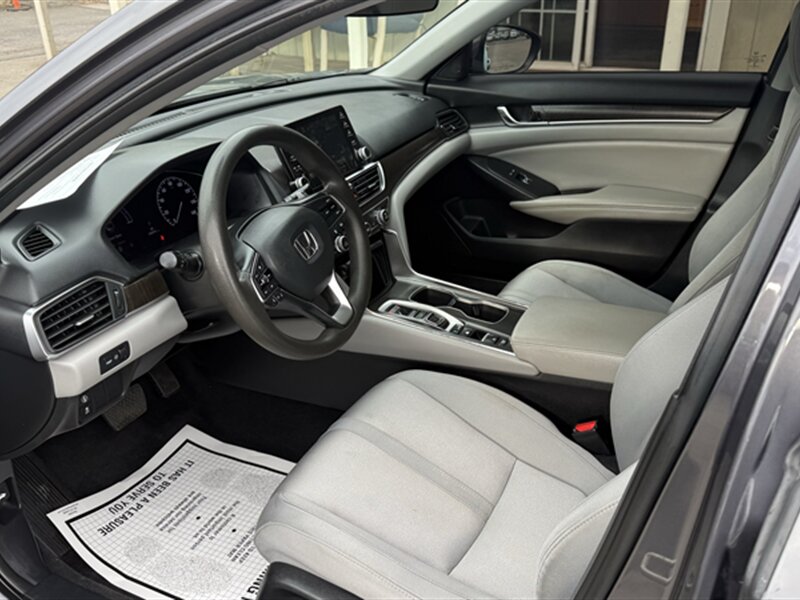 2019 Honda Accord Hybrid EX - Photo 7 - Lakeport, CA 95453-5619