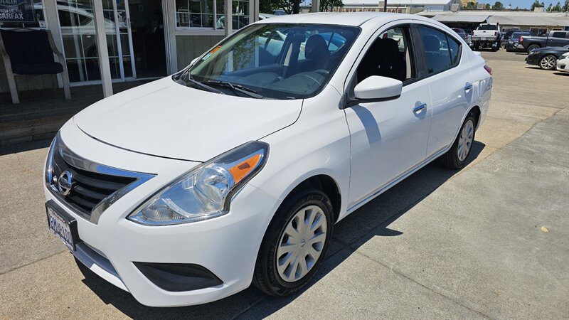 2018 Nissan Versa S Plus   - Photo 1 - Lakeport, CA 95453-5619