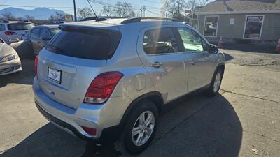 2017 Chevrolet Trax LT - Photo 3 - Lakeport, CA 95453-5619