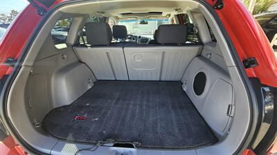 2006 Pontiac Vibe - Photo 7 - Lakeport, CA 95453-5619