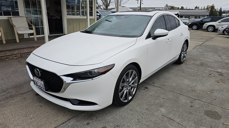 2021 Mazda Mazda3 Premium's photo