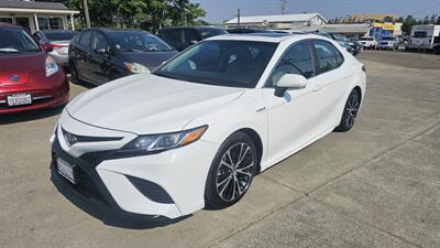 2018 Toyota Camry XLE   - Photo 1 - Lakeport, CA 95453-5619