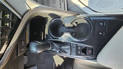 2018 Toyota Camry XLE   - Photo 12 - Lakeport, CA 95453-5619