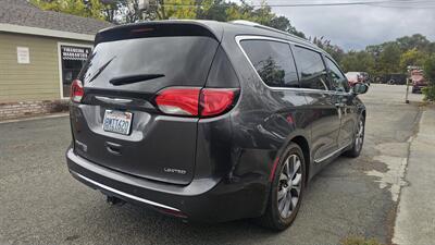2020 Chrysler Pacifica Limited 35th Anniversary   - Photo 3 - Lakeport, CA 95453-5619