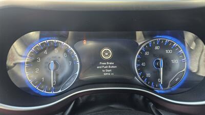 2020 Chrysler Pacifica Limited 35th Anniver - Photo 7 - Lakeport, CA 95453-5619