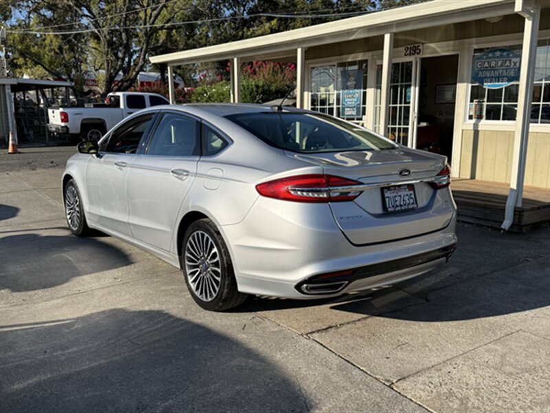 2017 Ford Fusion SE - Photo 5 - Lakeport, CA 95453-5619