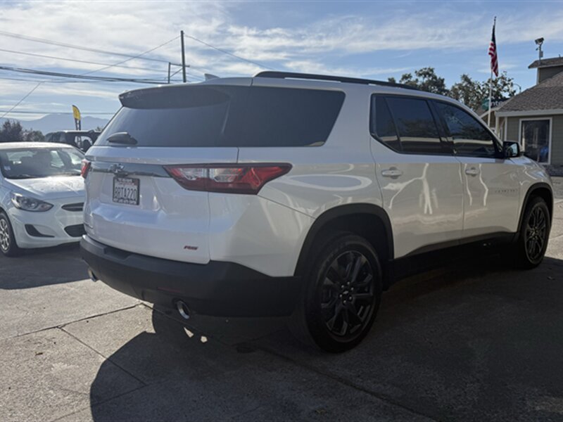 2020 Chevrolet Traverse RS - Photo 4 - Lakeport, CA 95453-5619