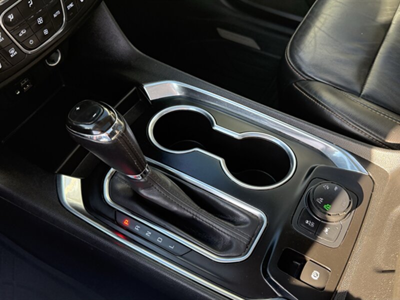 2020 Chevrolet Traverse RS - Photo 16 - Lakeport, CA 95453-5619
