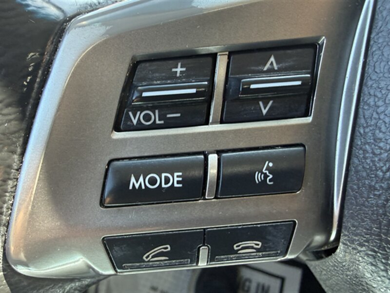 2012 Subaru Outback 3.6R Limited - Photo 16 - Lakeport, CA 95453-5619