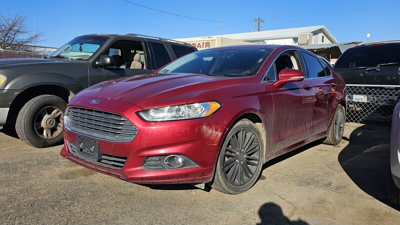 2016 Ford Fusion SE   - Photo 1 - Lakeport, CA 95453-5619
