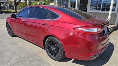 2016 Ford Fusion SE   - Photo 3 - Lakeport, CA 95453-5619