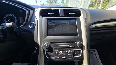 2016 Ford Fusion SE   - Photo 14 - Lakeport, CA 95453-5619