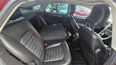 2016 Ford Fusion SE - Photo 5 - Lakeport, CA 95453-5619