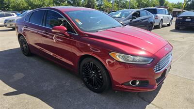 2016 Ford Fusion SE   - Photo 2 - Lakeport, CA 95453-5619