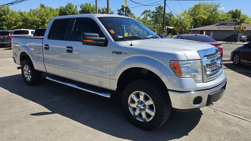 2014 Ford F-150 XLT 4X4 - Photo 2 - Lakeport, CA 95453-5619