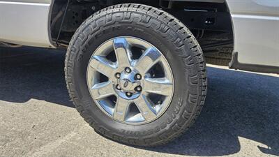 2014 Ford F-150 XLT 4X4 - Photo 8 - Lakeport, CA 95453-5619