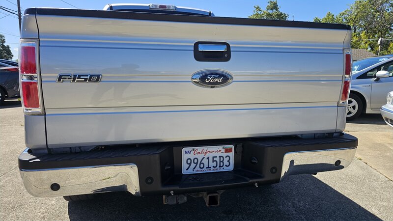 2014 Ford F-150 XLT 4X4 - Photo 6 - Lakeport, CA 95453-5619