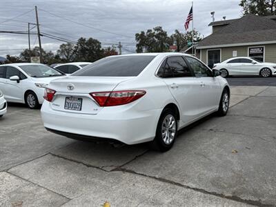 2015 Toyota Camry LE - Photo 4 - Lakeport, CA 95453-5619